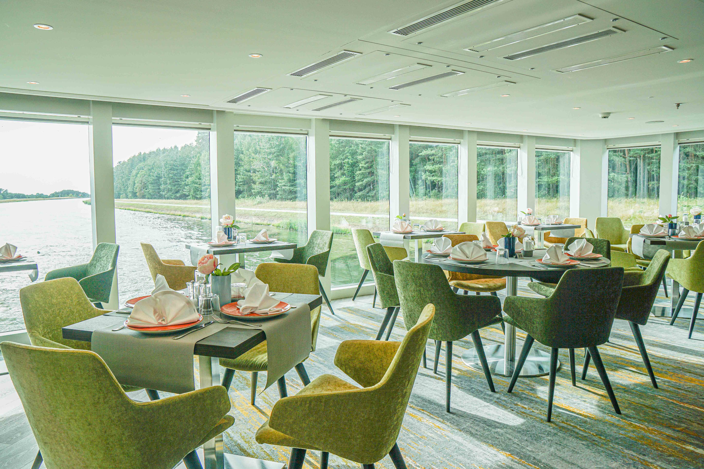 MS LADY DILETTA Canaletto Restaurant