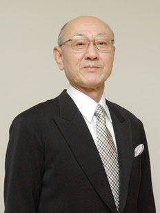 川端 亮一