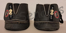 Jogging Shoes Hufschuhe mit Telefonnummer beschriftet, falls ein Hufschuh verloren geht und nicht direkt wieder gefunden wird.
