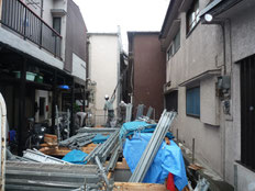 台東区 木造3階建て耐火建築物 外部足場工事画像1