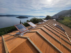 Dachsanierung Ligerz Lüscherz Sanierung Holzbau Zimmerei Ligerz Bern Zürcher Holzbau