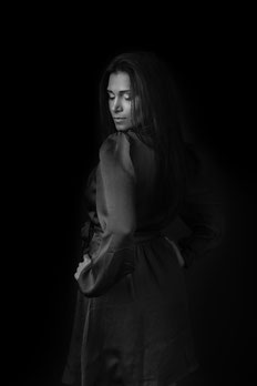 Confiance en soit féminine, ayez une autre vision de vous.