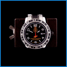 reloj personalizado CNP o Policía Nacional, don bandera