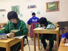 学校ワークを終わらすぞ!