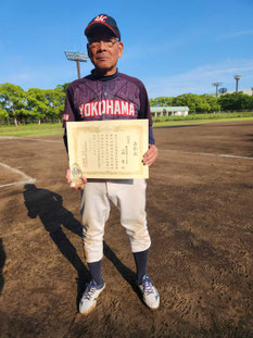 敢闘賞：横浜港南クラブ、小林 昇選手