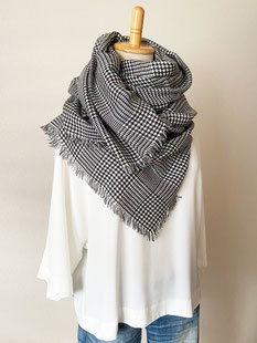 ファリエロサルティの秋冬ストール種類 - ファリエロサルティ（Faliero