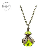 Alma ° The Sparkling Bloom ° Kristallschiff Kette. Kleine handgefertigte Kette in knospenform mit Schliffperlen in leuchtendem ° Forest Green ° Designed and Manufactured by Elfgard®