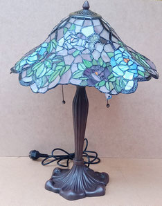 Lámparas, luminosos, faroles, veleros, candelabros y velas