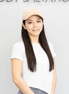 大阪・心斎橋のヒップアップに強い女性パーソナルトレーナー宮本志緒里