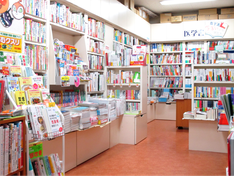 売店-書籍コーナー