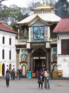 Eingang zum Pashupatinath Tempel