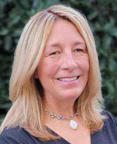 Tracy Berry  Principal  Berry Insights