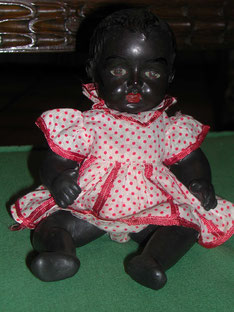 Negrita, muñeca española restaurada
