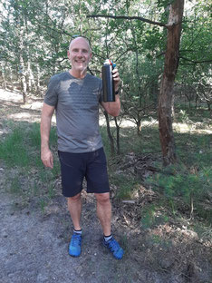 drink voldoende water tijdens het wandelen
