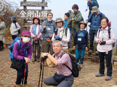 山頂での記念撮影