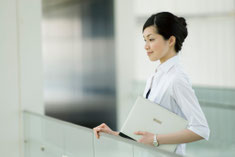 製薬企業学術部