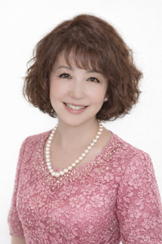 クラシックピアノ講師谷本