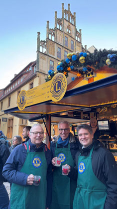 Auf einen Becher für den guten Zweck!
