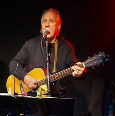 Peter Lörcher, guitar & vocal