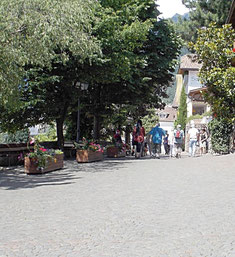 Schlossweg in Dorf Tirol