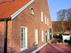 Gulfhof Außenansicht im Winter