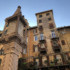 Piazza delle Erbe, Verona
