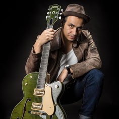 André Tolba Adriano Batolba Dick Brave Backbeats Gitarre Gitarrenkurs Gitarrenworkshop Toskana