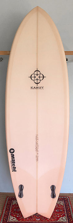 MAXX TWIN FIN - KAMUY SURFBOARDS KAMUYNALU JAPAN 内妻海岸 MAXX TWIN FIN - KAMUY SURFBOARDS KAMUYNALU JAPAN 内妻海岸