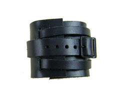 bracelet cuir homme, maroquinerie homme, bracelet cuir artisanal, made in France, maroquinerie artisanale française