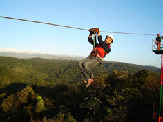 Tirolinas o Canopy Tour