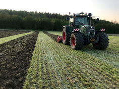 Bodenbearbeitung Grubber Pflug Fräse Fendt 
