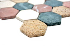mosaico esagono in marmo Bianco, Verde, Travertino, Rosso