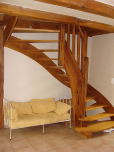 escalier en bois de chêne