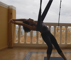 Maryvonne Lascombes yoga aérien Jyoti-yogi
