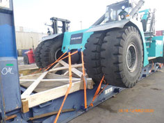 reachstacker Konecranes chassis on flatrack 40´