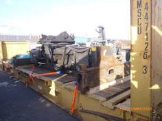 rich staker spreader et contrepoids sur flatrack 40´