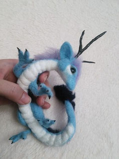 羊毛フェルト　ドラゴン　龍　赤ちゃん