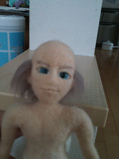 羊毛フェルト 人形の作り方