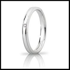 Fede Nuziale Unoaerre Orion Slim Bianca con Diamante