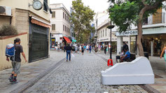 Die Main Street - Haupteinkaufsstraße mit jeder Menge Luxus zum steuerfreien Einkaufen.