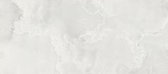 Dekton Helena, évoquant la délicatesse de l'onyx. Ses nuances de gris et de blanc créent un effet unique et chic, équivalent à la délicatesse de la céramique.