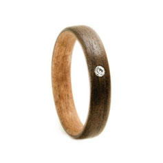 Nuss Kirsche Ring und Swarovski Kristall für Verlobung