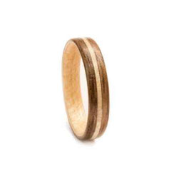 Hochzeitsringe Holz Kombination 2 Hölzer Nuss Ahorn
