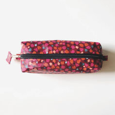 Trousse rose carrée