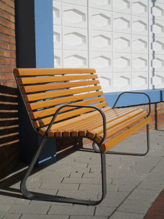 Severin Family Seat
