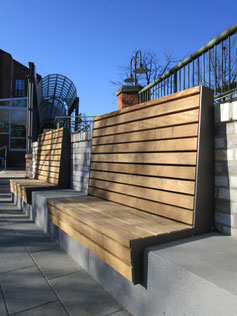 Noma M Wall Seat
