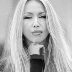 Sara Franci, artista e fotografa contemporanea, curata da AD Gallery di Alberto Desirò