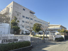 南陽中学校