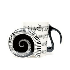 Tasse mit Musiklinien und Deckel Note