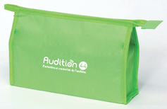 Audition 44 - Trousse avec des produits d'entretien pour les appareils auditifs